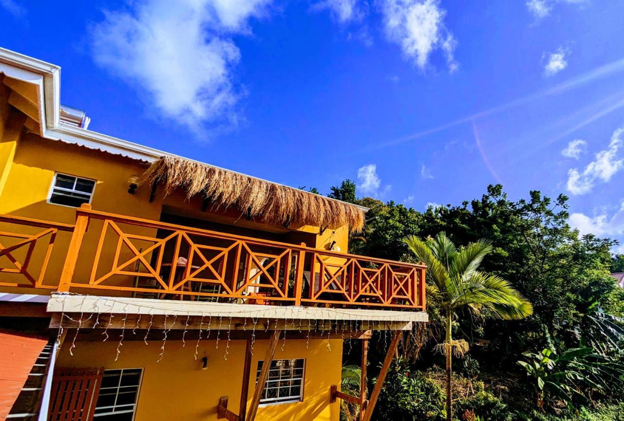 Sunset Lane Hotel Laborie Bagian luar foto