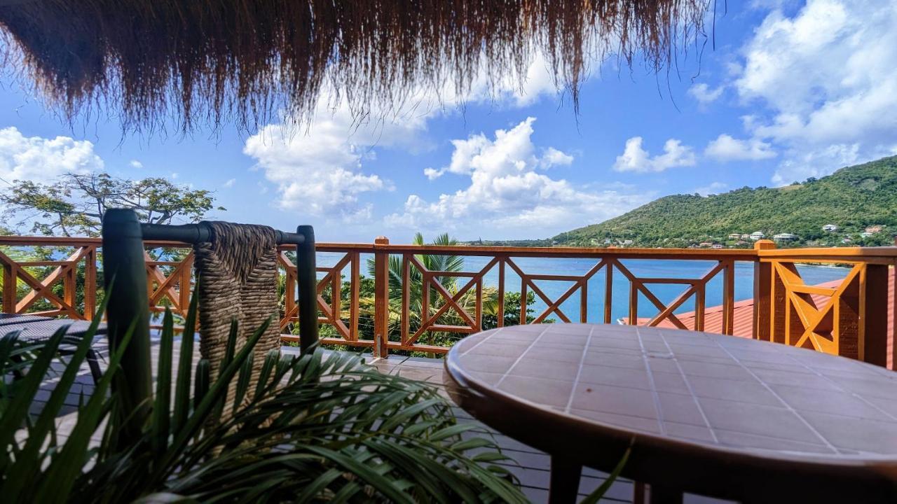 Sunset Lane Hotel Laborie Bagian luar foto