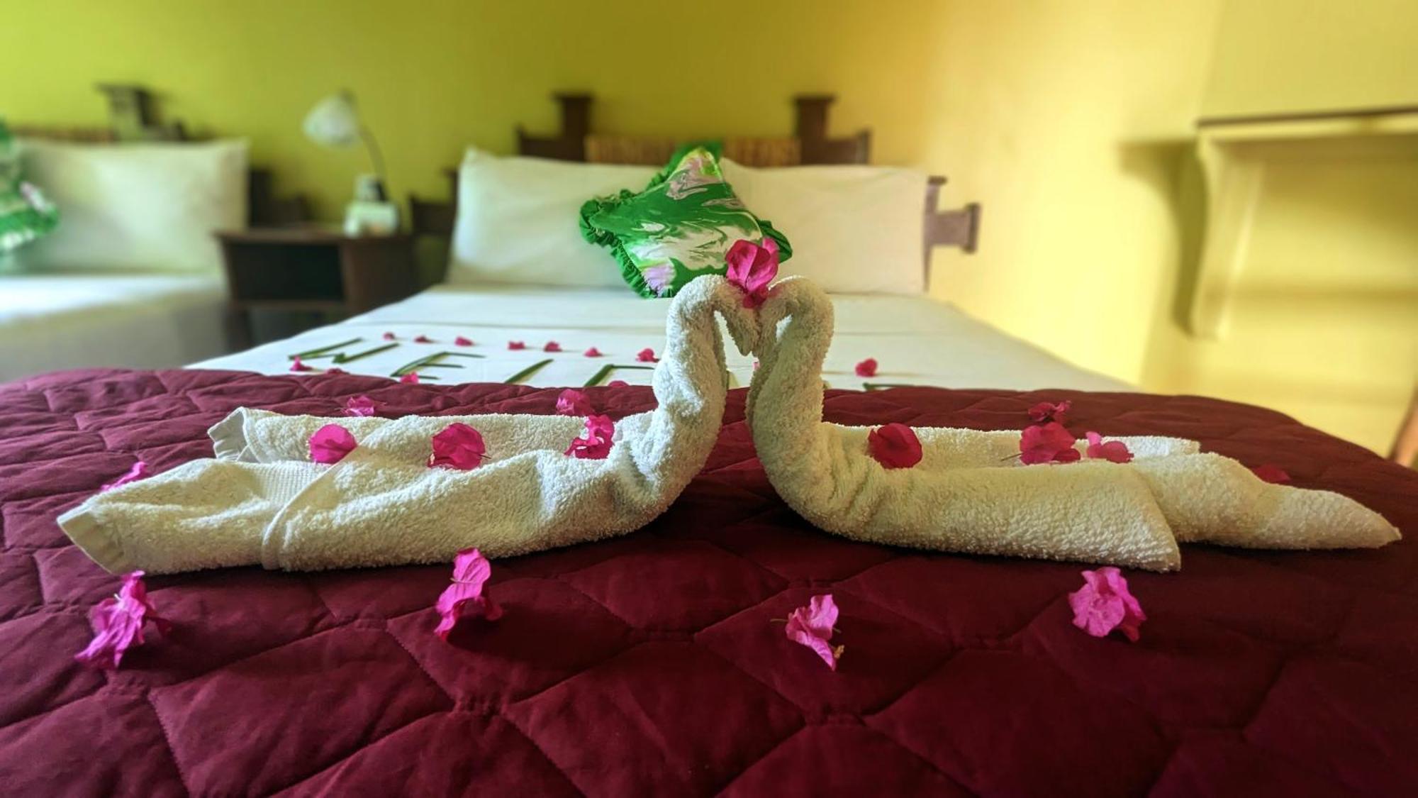 Sunset Lane Hotel Laborie Ruang foto