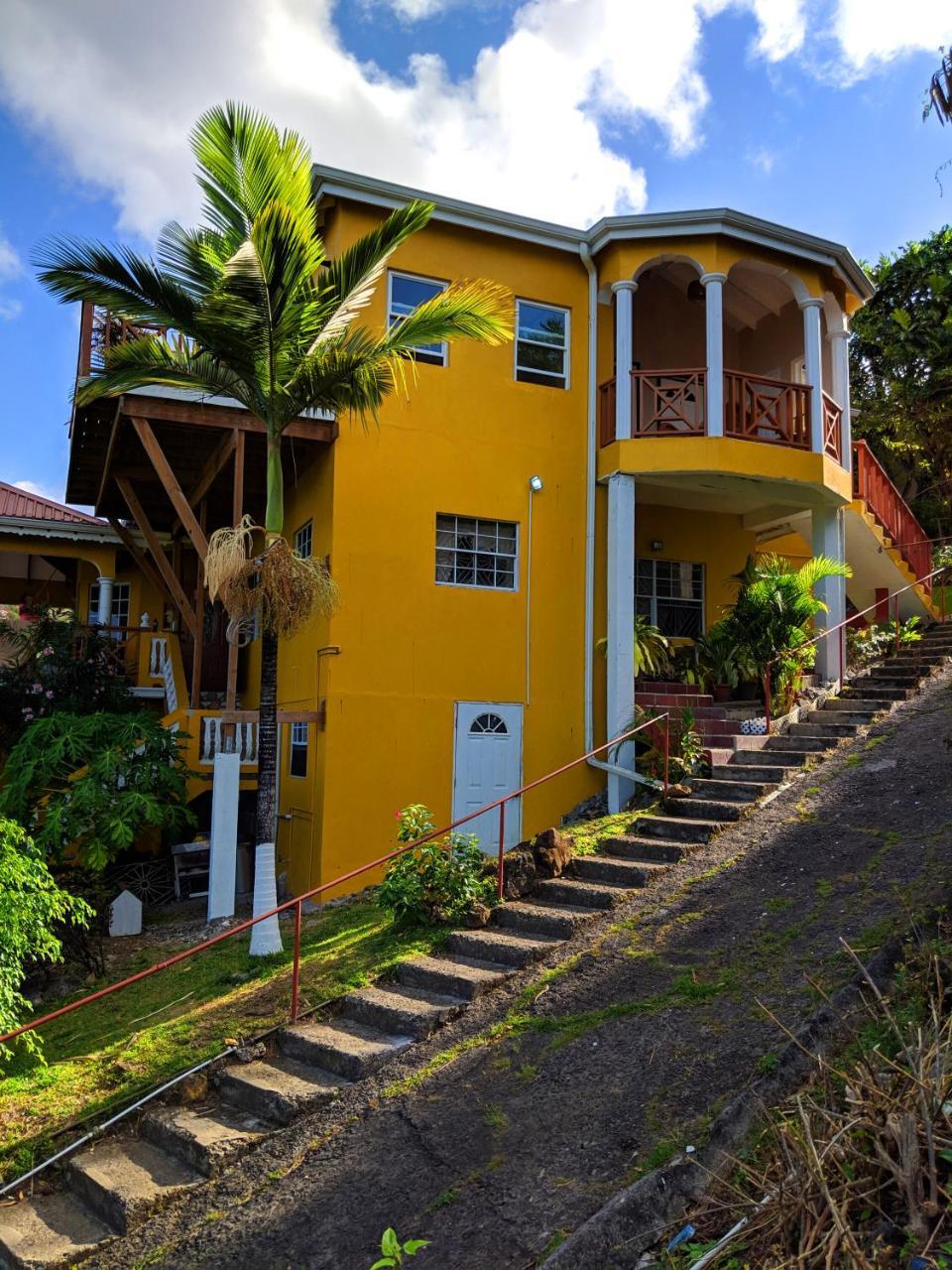 Sunset Lane Hotel Laborie Bagian luar foto